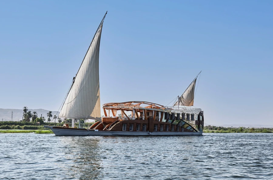 Luxury cruise aboard an exceptional Dahabieh: immerse yourself in Egypt's ancient treasures, from Luxor to Aswan