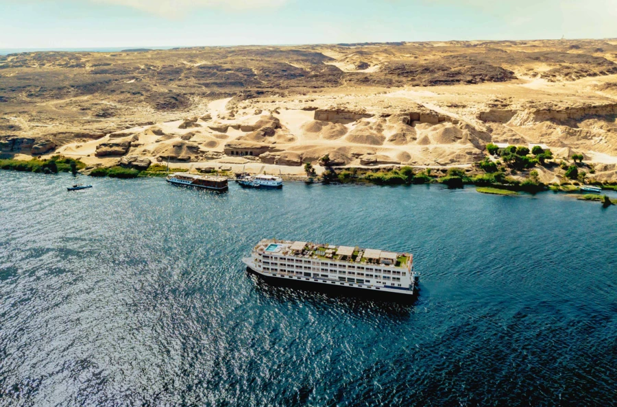 Dream getaway between Luxor and Aswan: discover Egypt's most beautiful temples on a 5-day cruise on the Nile