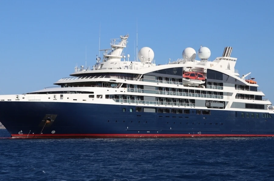 Rivages méditerranéens et trésors historiques : croisière de 8 jours entre la côte ibérique, Minorque, la Sicile et Malte