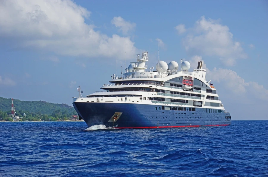 Rivages méditerranéens et trésors historiques : croisière de 8 jours entre la côte ibérique, Minorque, la Sicile et Malte