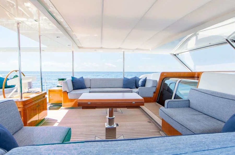 Sail privately, discover Italy at your own pace