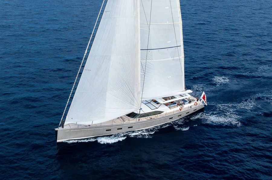 Sail privately, discover Italy at your own pace