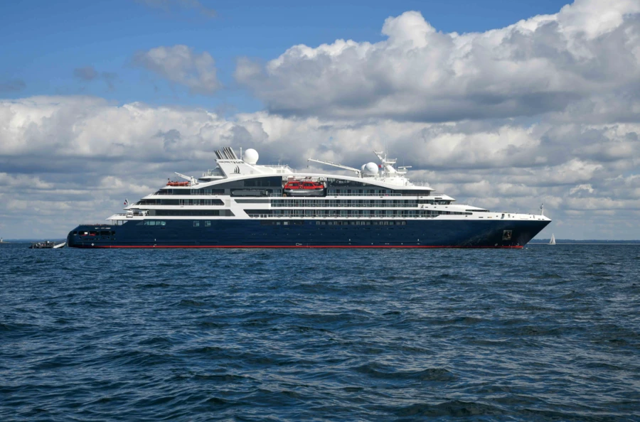 Croisière de 16 jours au Timor oriental et dans les plus fameuses îles d'Indonésie, une faune et des paysages uniques au monde