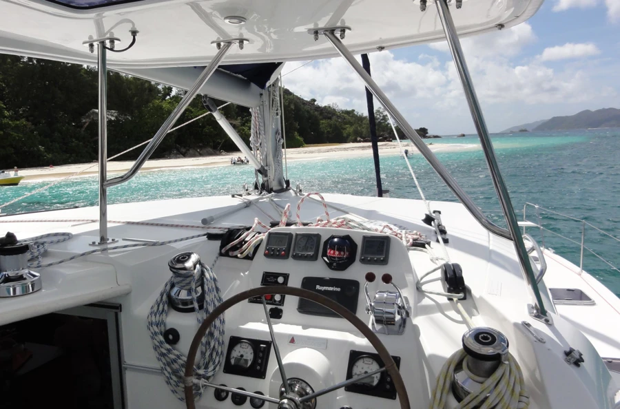 Six jours de navigation en catamaran et baignades paradisiaques dans les îles Curieuse, Ronde, Cocos et La Digue