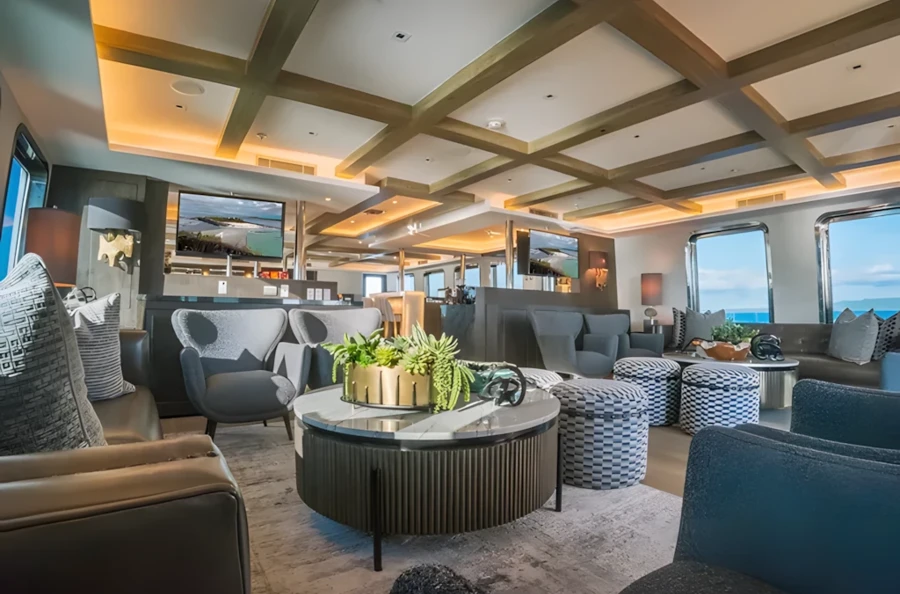 Les plages immaculées et la faune unique des îles Galápagos centrales et méridionales, un voyage Relais & Châteaux
