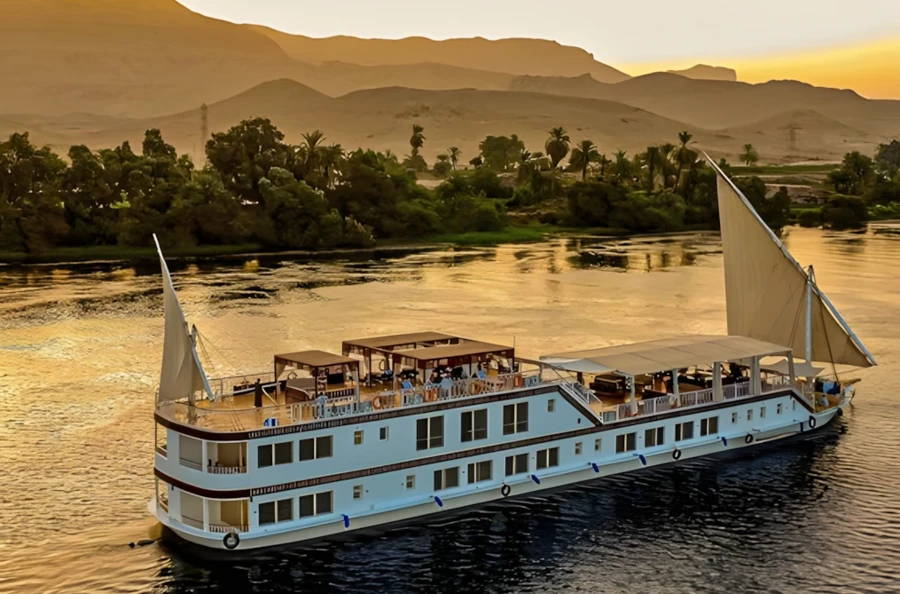 Immersion exclusive de 8 jours dans l’Égypte ancienne : croisière en dahabieh traditionnel au charme discret, dans un cadre naturel exceptionnel