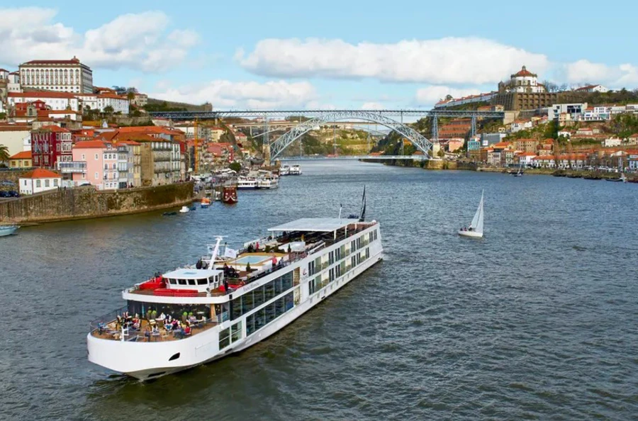 De Lisboa a los viñedos del Duero en 10 días: un crucero refinado al corazón del auténtico Portugal