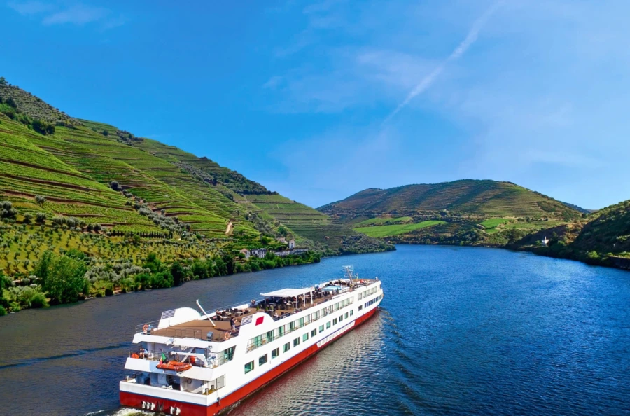 Vom Douro-Tal nach Santiago de Compostela: 12 Tage an der Grenze zwischen Portugal und Galicien