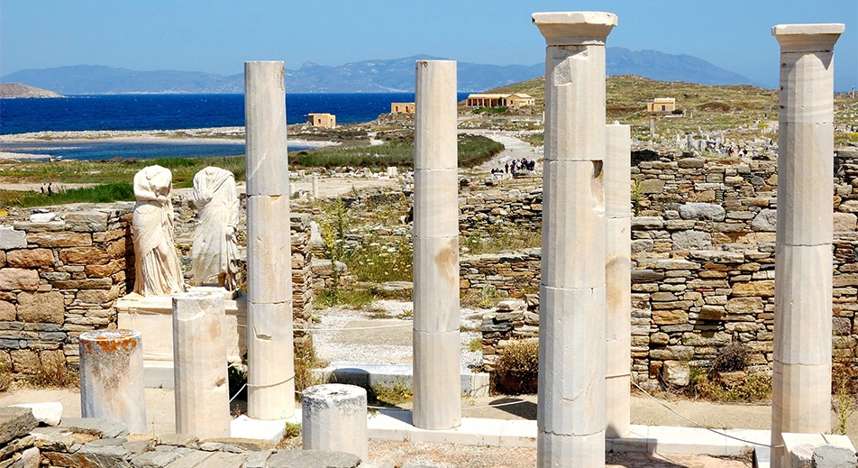 Visiter le site archéologique de Délos