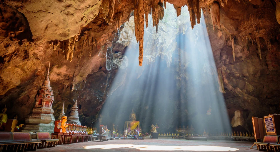 Visite de la grotte de Khao