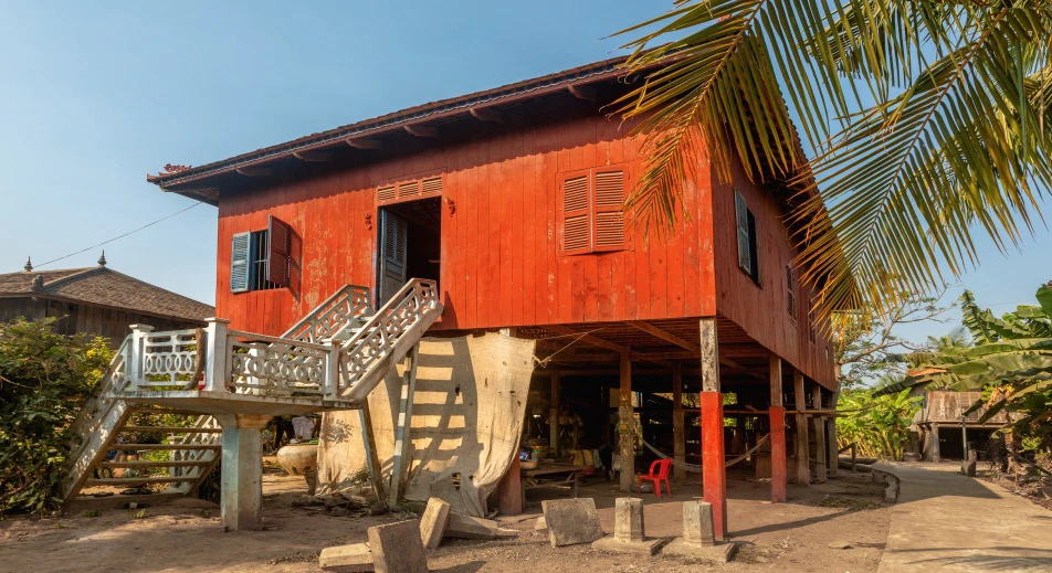 Visite du village sur pilotis
