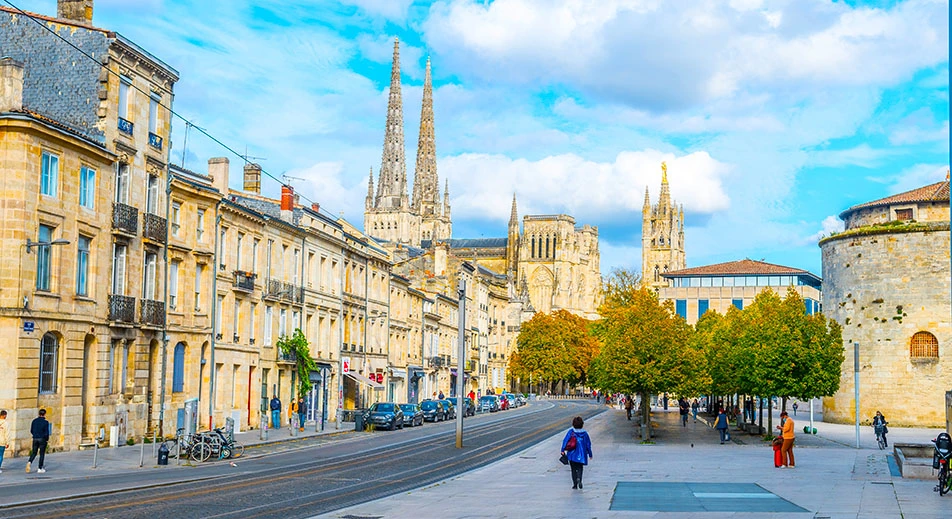 Bordeaux, le quartier des chartrons, le musée du vin et du négoce et dégustation de vin