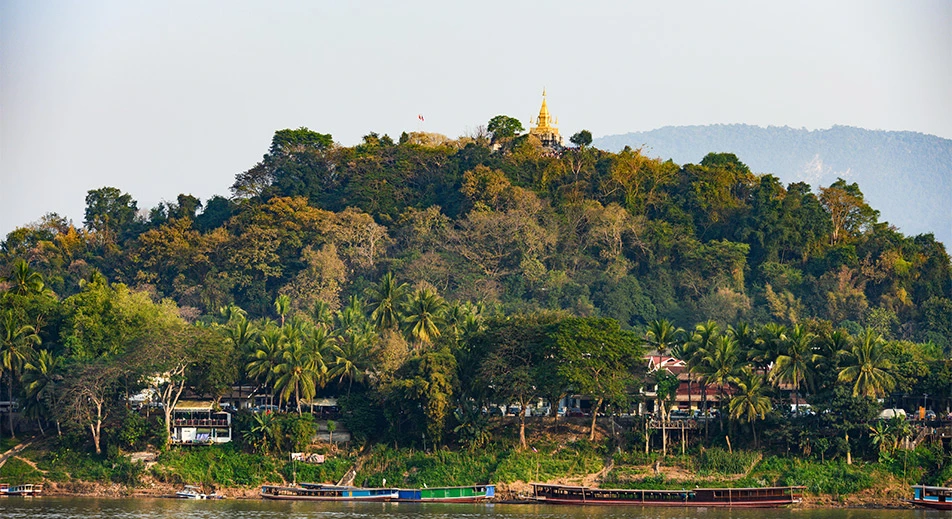 Randonnée au Mont Phou Si