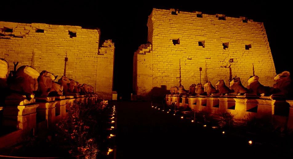 Spectacle de sons et lumières au temple de Karnak