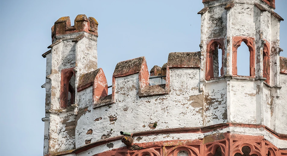 Visite de la tour fortifiée d'Adler