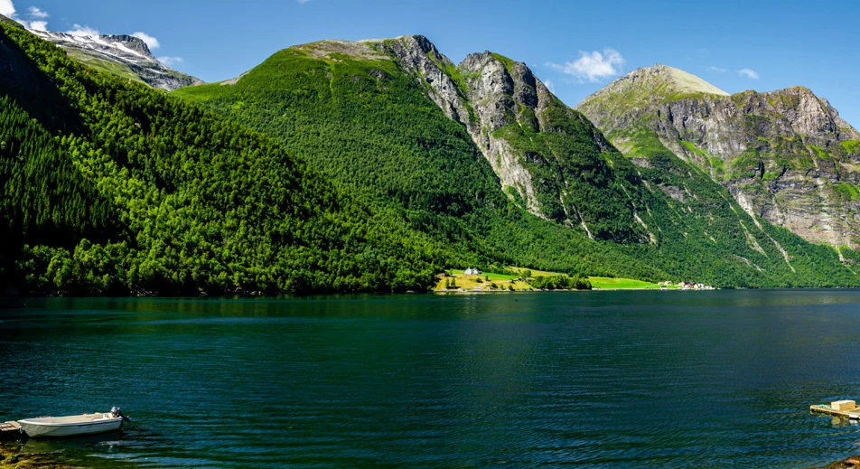 Escursione a terra a Hjørundfjord e Sæbø