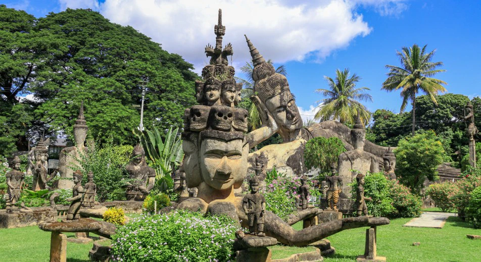Visite du parc Xieng Khuan "parc des Bouddhas"
