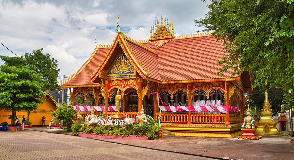 Découverte du temple Si Muang