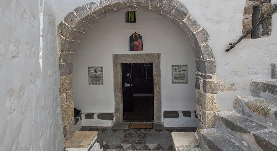 Visita a la Cueva del Apocalipsis en Patmos