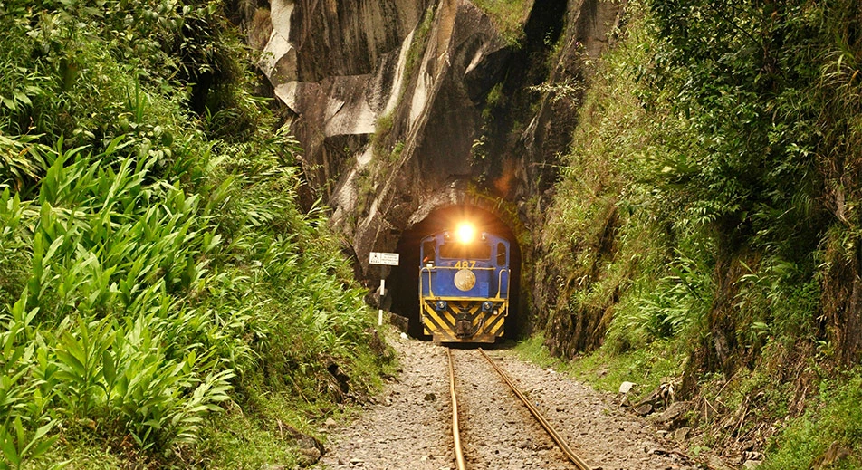 Zugfahrt nach Machu Picchu