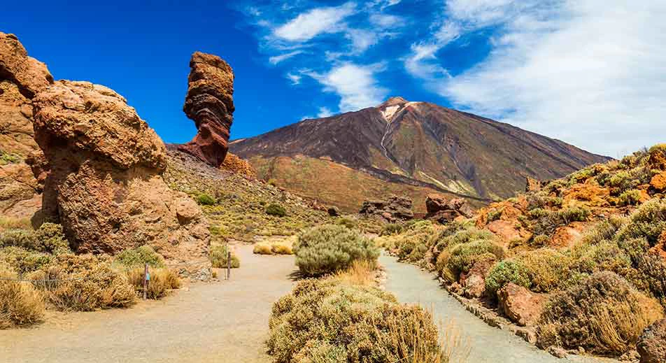 Le parc national Teide et la ville de San Cristóbal de La Laguna, sur l’île de Santa Cruz de Tenerife