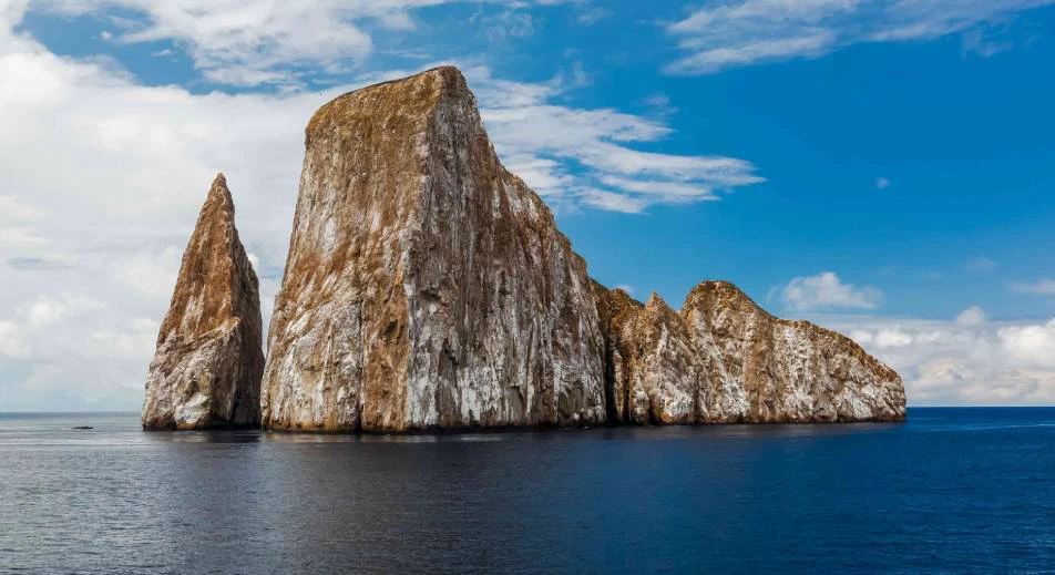 Navigation autour de León Dormido (Kicker Rock)