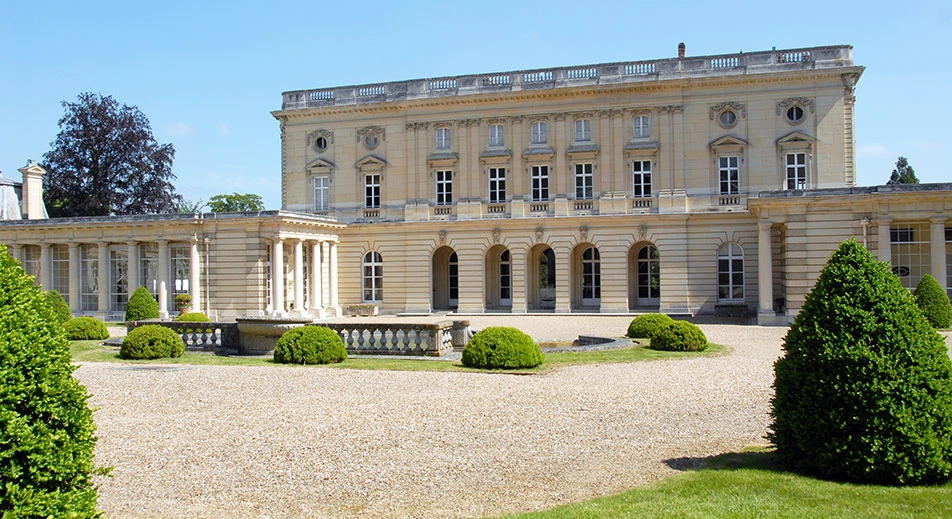 Visite du Château de Bizy avec dégustation de calvados