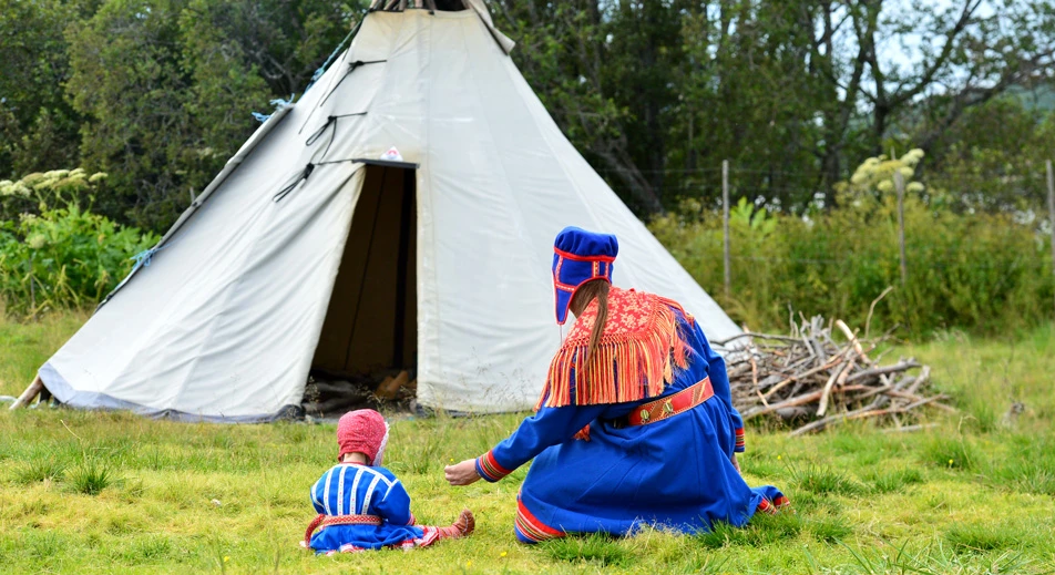 Visite d'une famille Sami