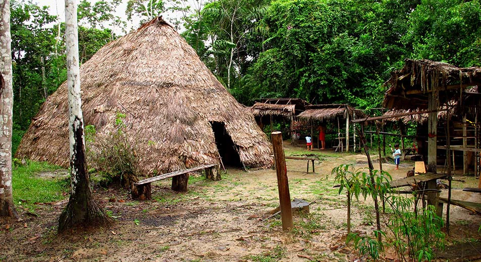 Besuch eines Amazonas-Dorfes