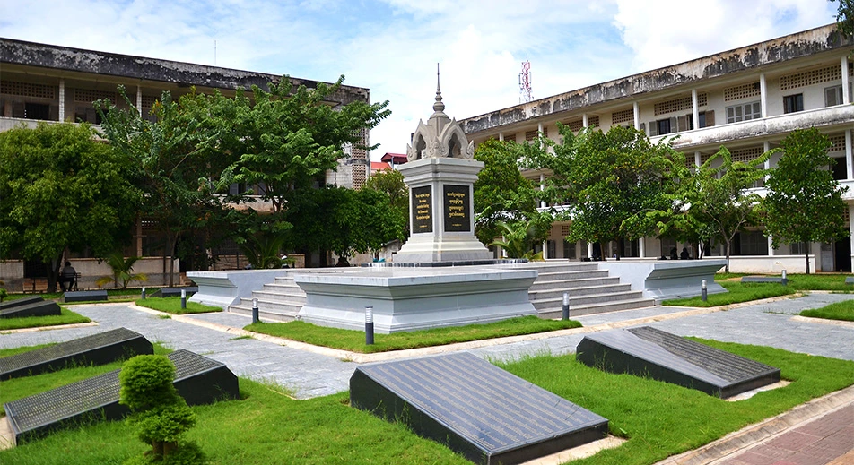 Visite du musée du génocide de Tuol Sleng