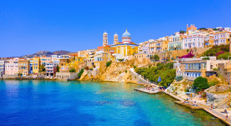 Syros : aristocratie, élégance et concorde